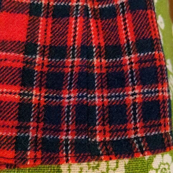 Pendleton vintage red and black  plaid wool skirt size 12 - Picture 6 of 6